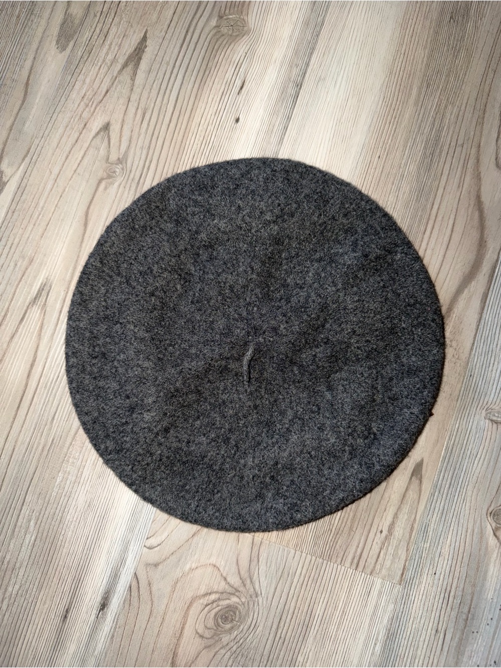 Gap Kids Dark Gray 100% Wool Beret XS/S Ages 3-6 Hat